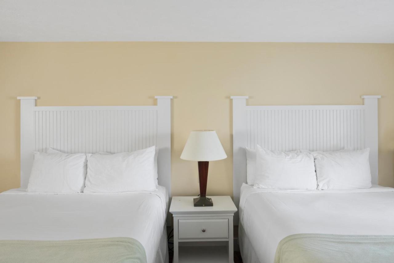 Colonial Inn 오겅키트 외부 사진