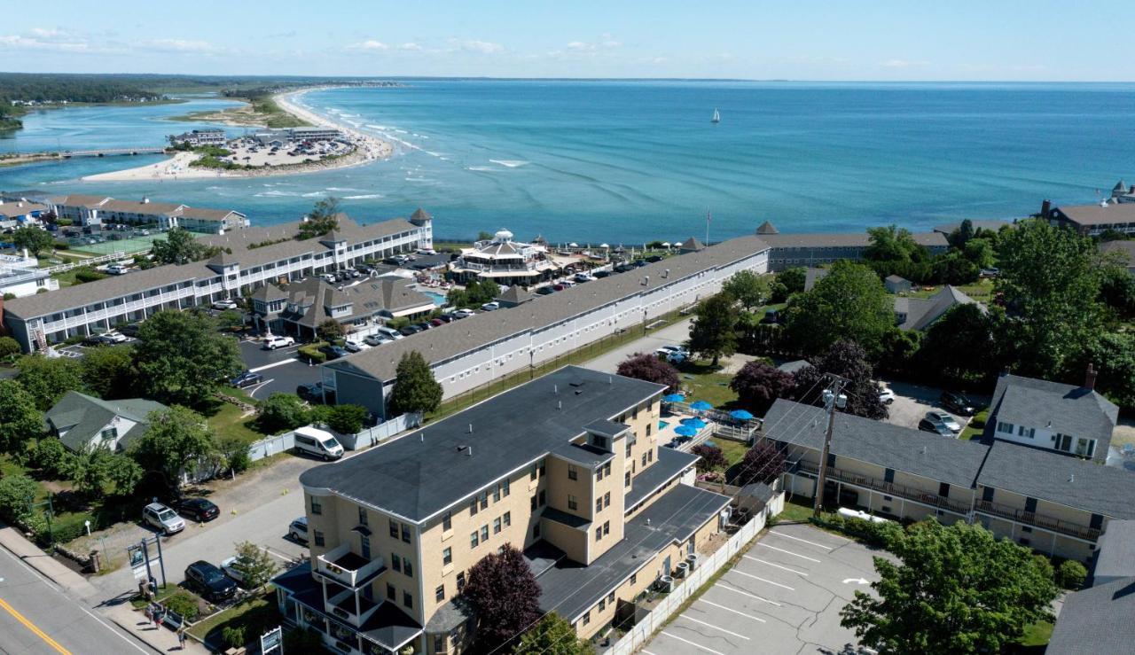 Colonial Inn 오겅키트 외부 사진